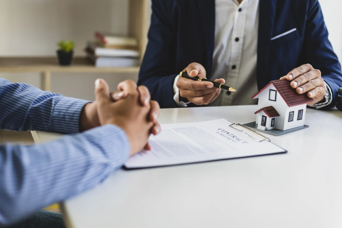 Protégez votre patrimoine immobilier : L'assurance, un bouclier financier indispensable