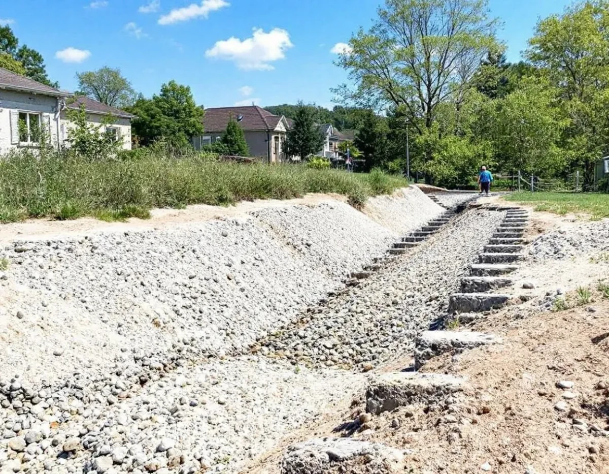 Guide Pratique : Techniques Efficaces pour Déboucher une Canalisation d'Égout